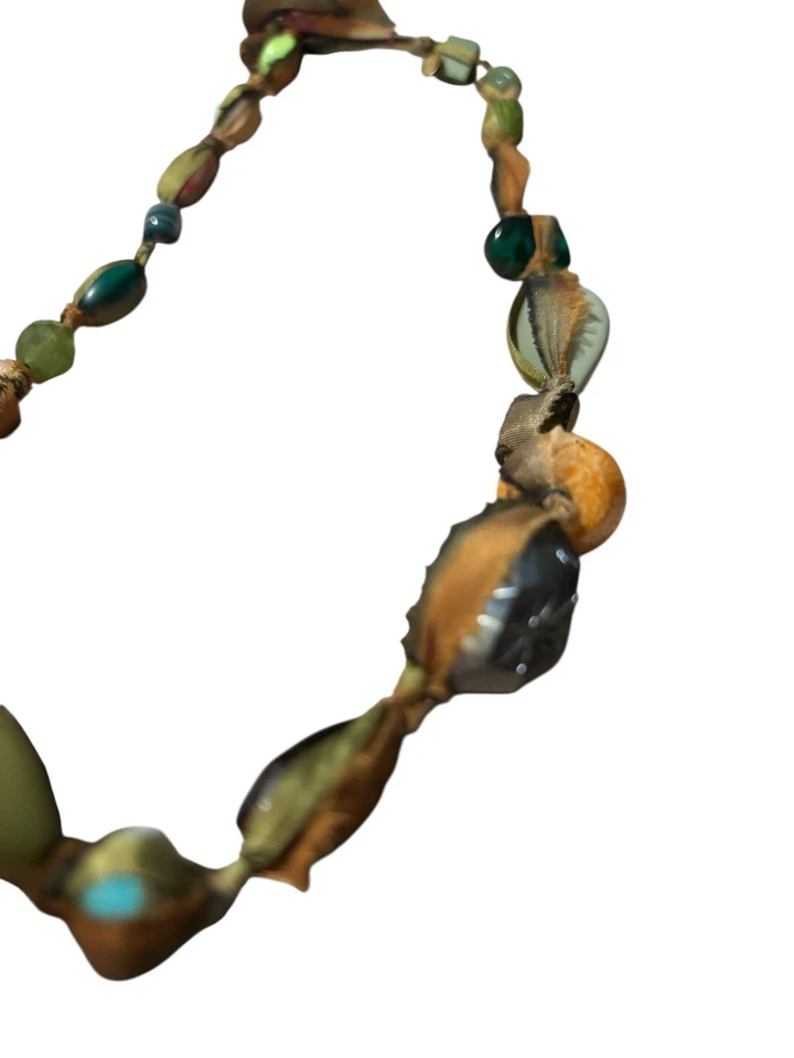 Collar de cuentas gruesas Teresa Goodall verde marrón declaración botón cinta 18" Foto 3 de 4