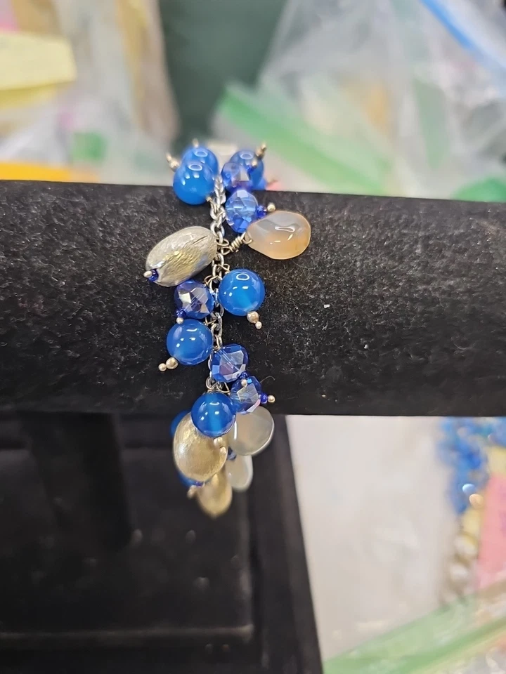 手链蓝珠银色月光石切换关闭 6 1 / 4 & 1 1/2 Ex — 第 3/4 张图片