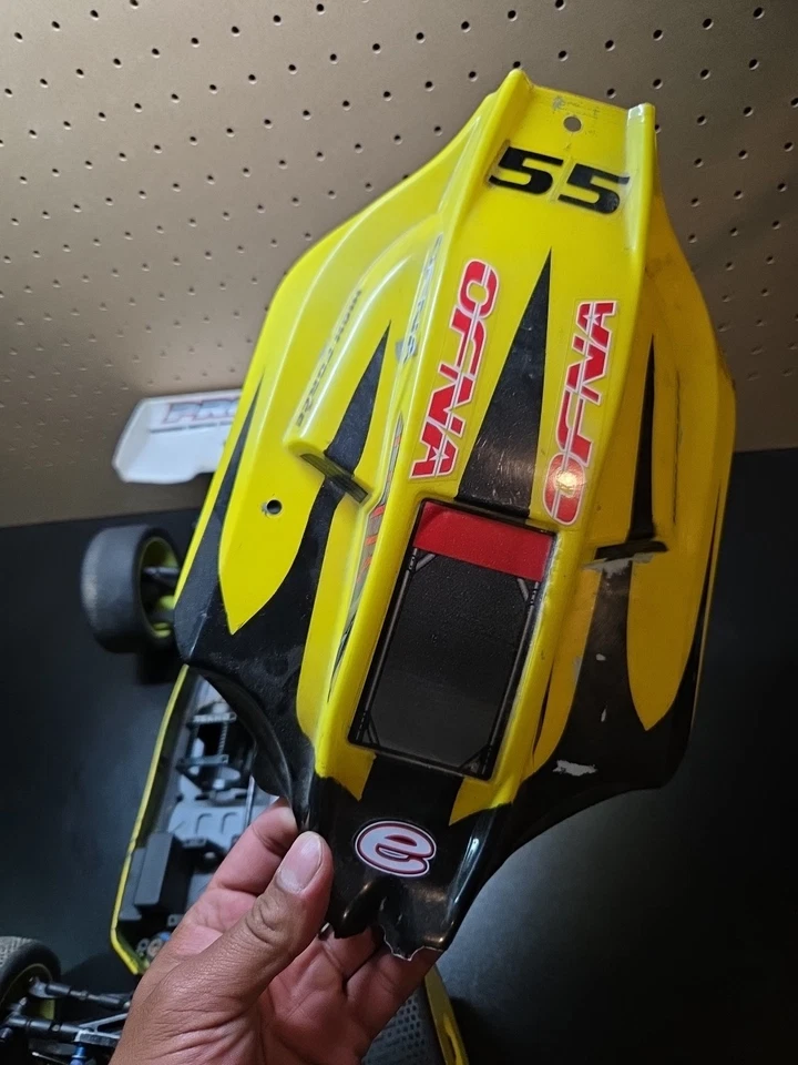 Team Associated RC8T Tekno Chassis  - Image 2 of 4