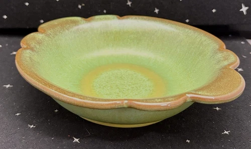 Vintage Frankoma 30B Bowl/Dish Green/Brown Scalloped Edge 8" Round