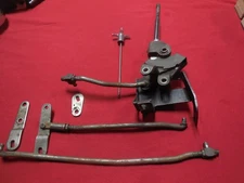 1968 Chevrolet Corvette Muncie 4 speed shifter body and linkage core M21 327 427