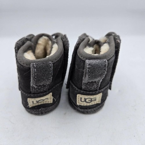 UGG Baby Neumel Crib 11035001 Gray Baby Boot Bootie Infant size 02/03 Infant - Picture 3 of 5