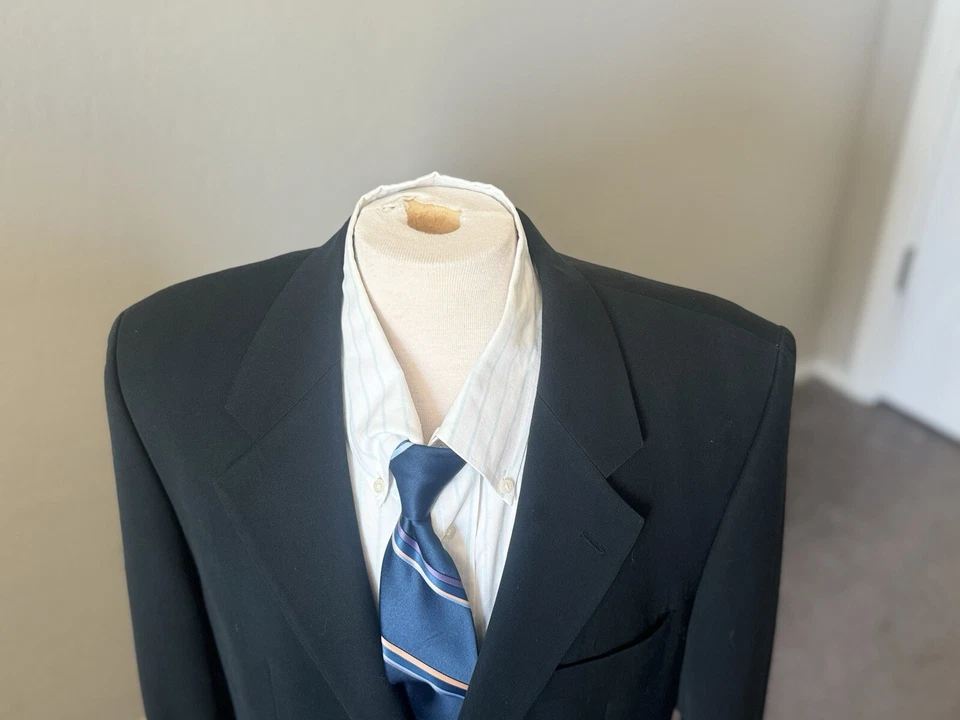 LL Bean Blazer Sports Coat Gold Buttons Casual Black 43 Regular Polyester - Image 3 of 4