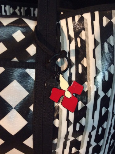 Peter Pilotto for Target X-Large Beach Tote Shoulder Bag - B&W Stripe - Picture 3 of 10