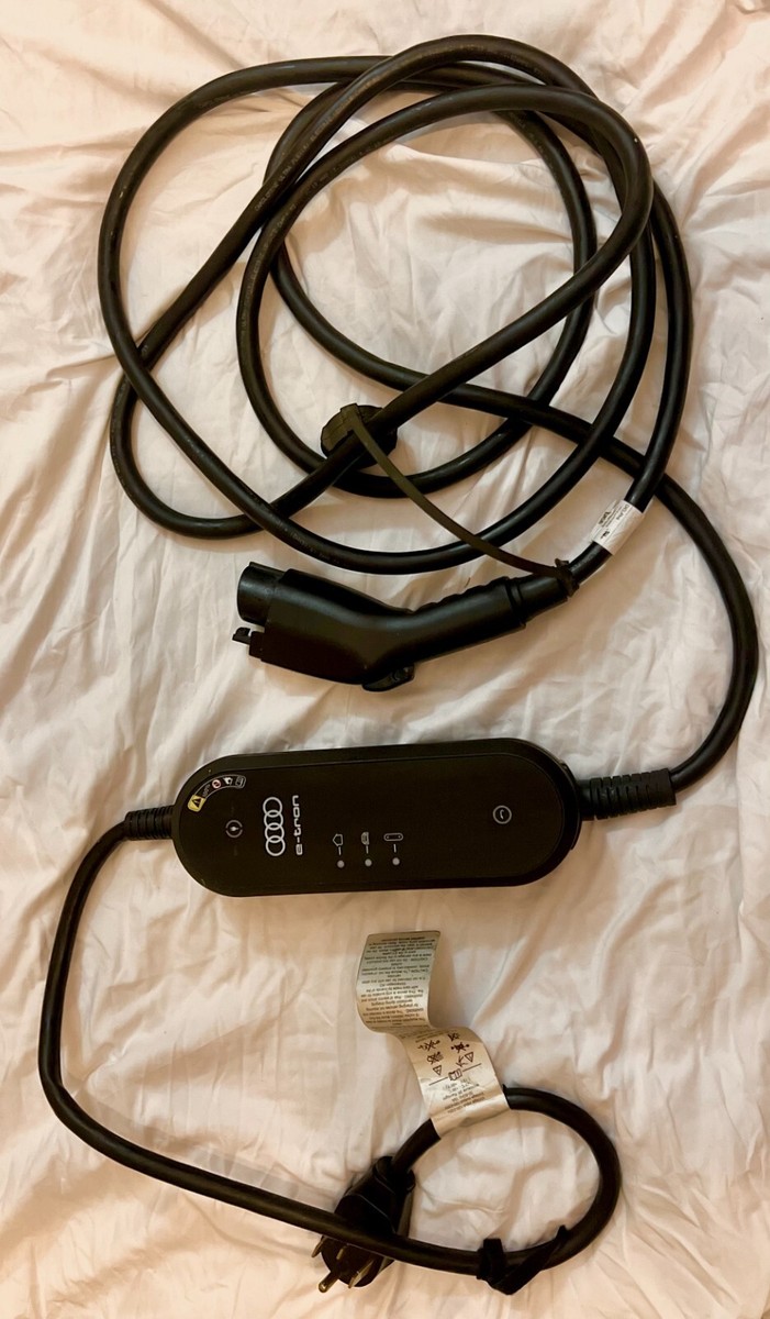 新品 Audi Universal Charger 8kW e-tron充電器 Audi e tron Charger EV PHEV Universal Charging station w