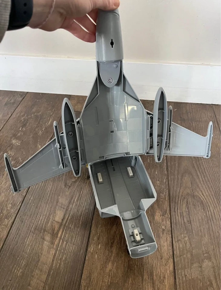 Aviones Bravo Jet Transporter Avión Disney Pixar Jolly Roger F-14 Tomcat VF-17 Foto 3 de 4