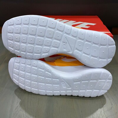 NEW Nike Roshe Run Hyperfuse Kumquat Orange/White 636220-800‎ US 12 w/minor flaw Buy Nike Rosherun Hyperfuse  main image 3