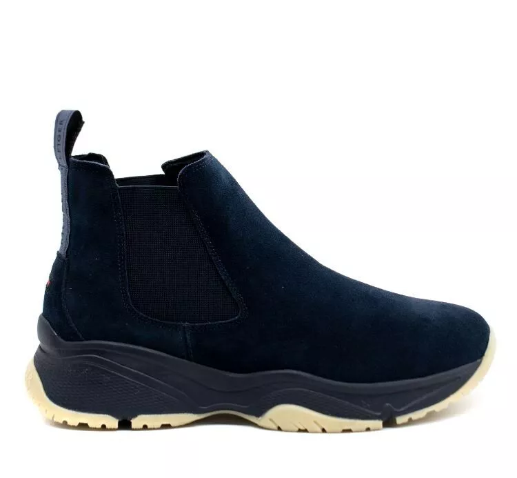 NWOB Tommy Hilfiger Hybrid suede chelsea boot size 10US color Navy slip on