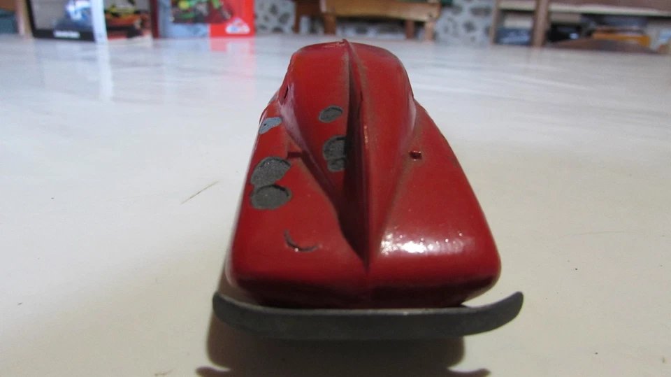 PEU COURANT Tatra berline SOLIDO Démontable,made in France,entièrement d'origine - Photo 4/4