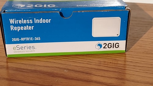 2GIG eSeries Wireless Indoor Repeater - Photo 3/5