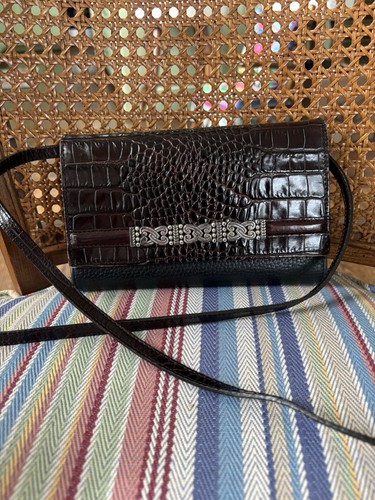Brighton Black Brown Leather Vintage Croc Embossed Wallet Purse with Strap