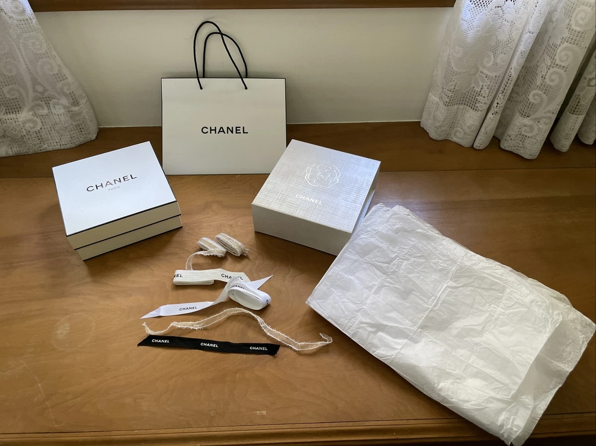 chanel perfume box bag