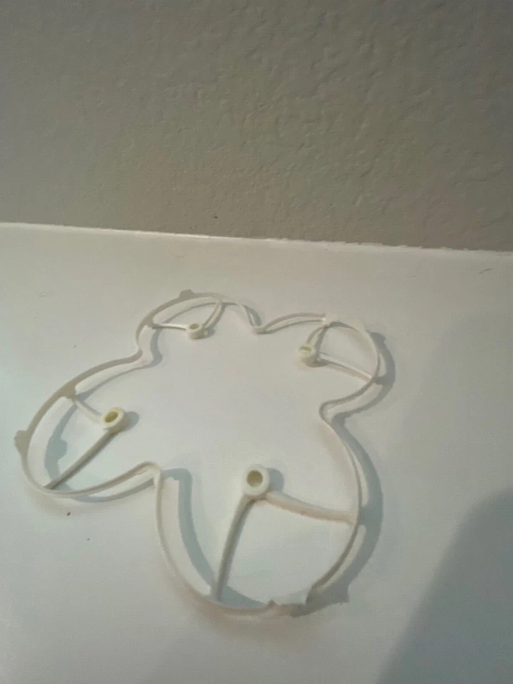 ubsan drone propellers, charger, propeller safety cover, bottom pads, remote. - Image 2 of 4