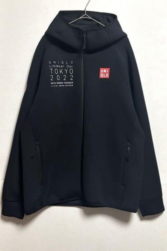 UNIQLO LifeWear Day TOKYO 2022 Limited Hoodie XL Size ROGER FEDERER Black - Picture 2 of 7