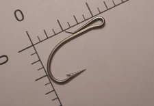 100 MUSTAD 2/0 SPRING EYE/EZ SWITCH O'SHAUGHNESSY TIPPED SHANK NICKELPLATED 3827