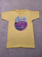 VTG 1974 CRUISING CAR Crusin Drive Inn T Shirt Roach Iron On Large USA Yellow 