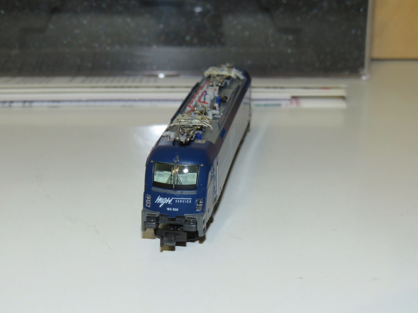 Picture 2 of 6