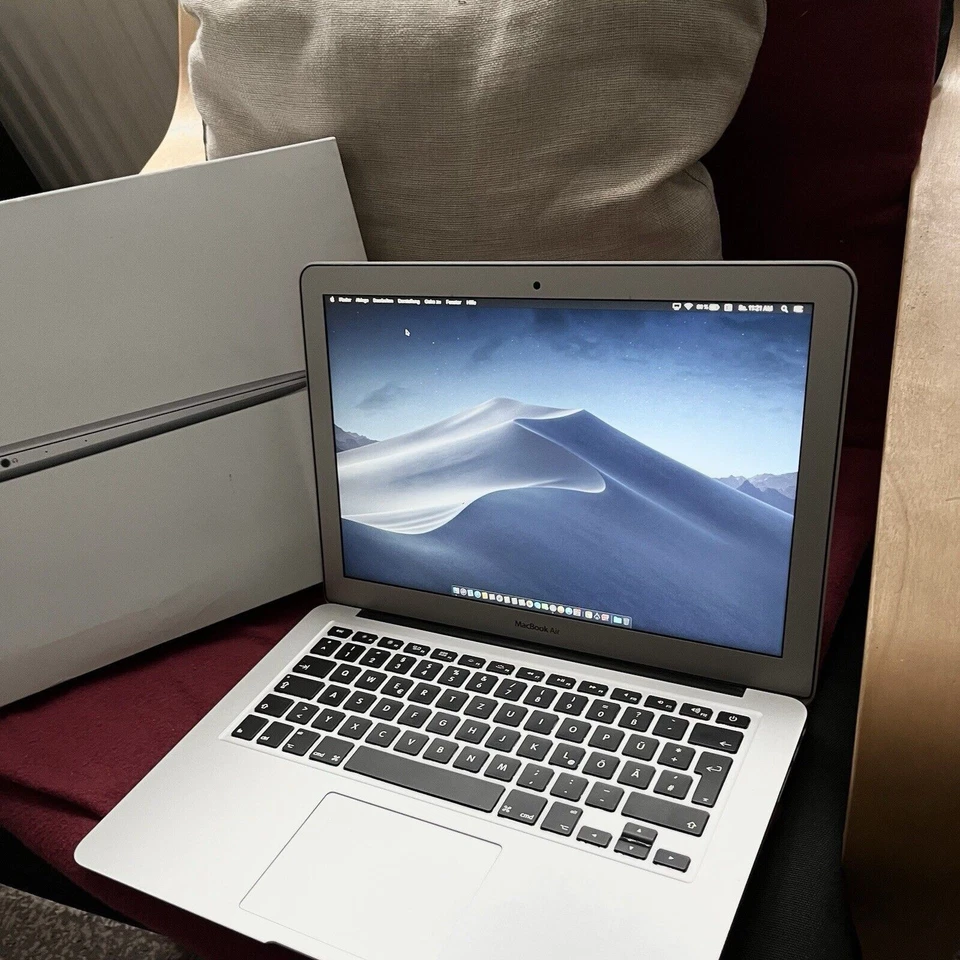 Apple MacBook Air - Top Zustand - Bild 2 von 3