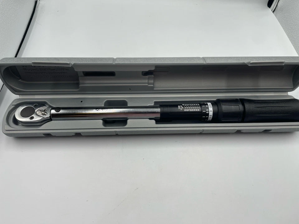 Autocraft 3/8” Drive Torque Wrench AC67 With Case - Image 4 of 4