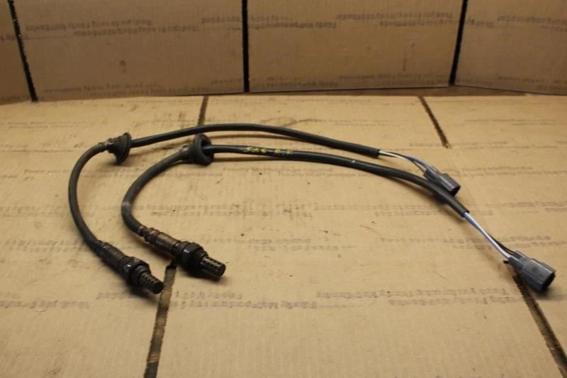 Par de sensores de oxígeno traseros Lexus LS400 1995 1996 1997 89465-50070 Foto 2 de 4