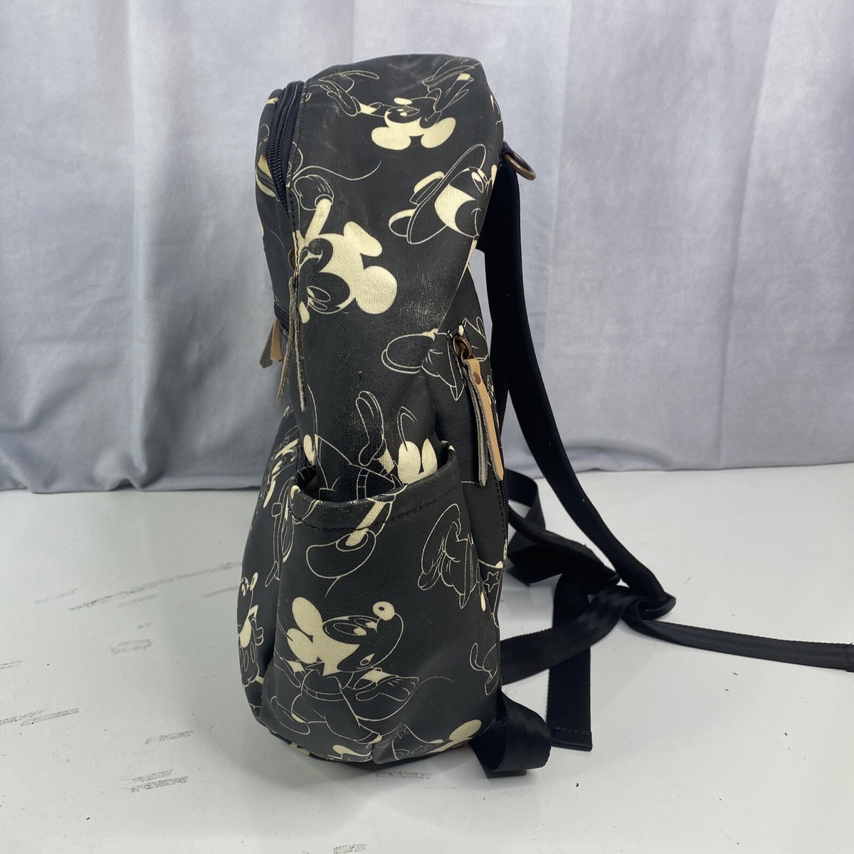 Sac A Couche Sac A Dos Petunia Pickle Bottom City Carryall Diaper