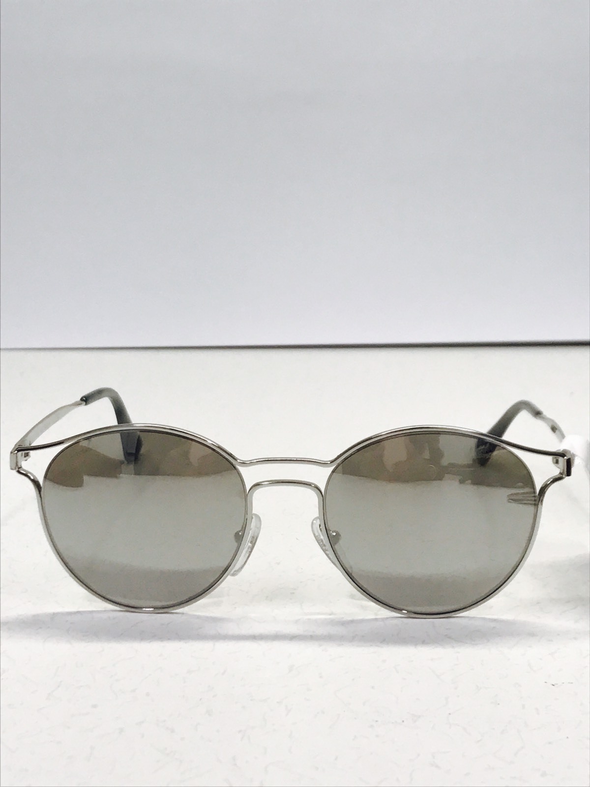 metallic lense sunglasses