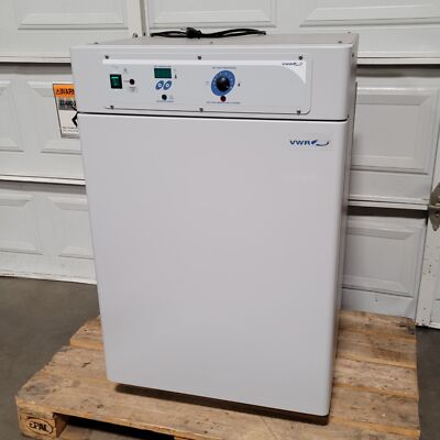 VWR Shel Lab 3015 Water Jacketed Incubator 5.5cu.ft., Ambient To 70°C, 120VAC 5A