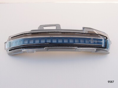 21-24 OEM HYUNDAI IONIQ 5 TURN SIGNAL LENS / right EXTERIOR MIRROR LED