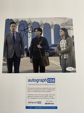 Jesse Leigh Rutherford Falls signed autographed 8x10 photo ‘Bobbie Yang’ ACOA