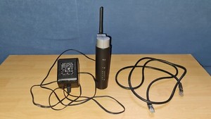 Hercules WLAN WiFi Router 802.11G-54 DSL Modem Netzteil Adaptor 9V 1000mA Kabel