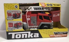 Tonka Crank and Haul Fire Truck, Lights and Sounds New