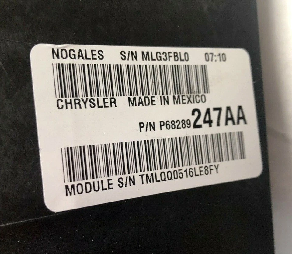 2016-2017 JEEP COMPASS/PATRIOT 保险丝盒发动机 ECU 原始设备制造商 68289247AA  — 第 2/4 张图片