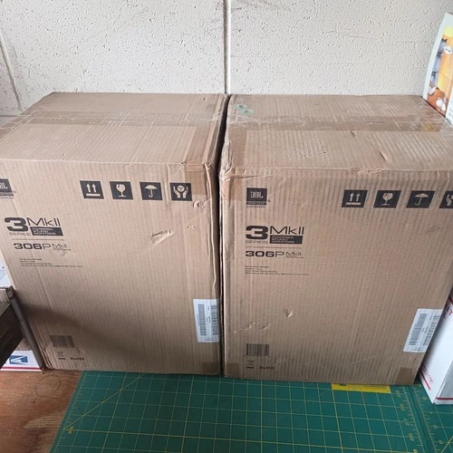 JBL 308P MkII - Powered 8" Two-Way Studio Monitor (Pair)