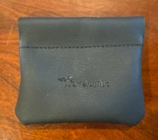 Travelambo Leather Squeeze Coin Purse Pouch Change Holder NERVER USED