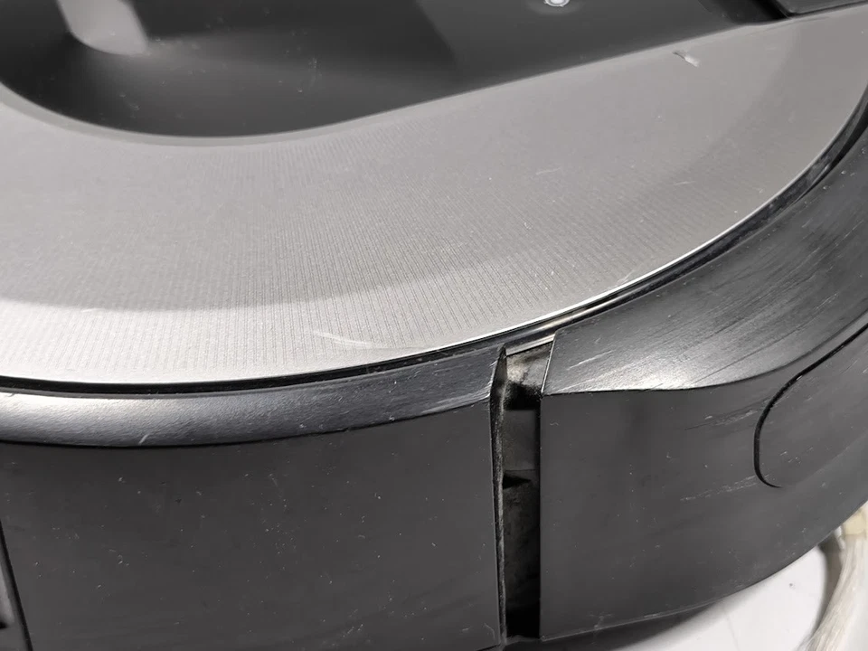 iRobot Roomba RVB-Y1 Staubsauger - Für Teile Nur , Nicht Metallarbeiten - Bild 4 von 4