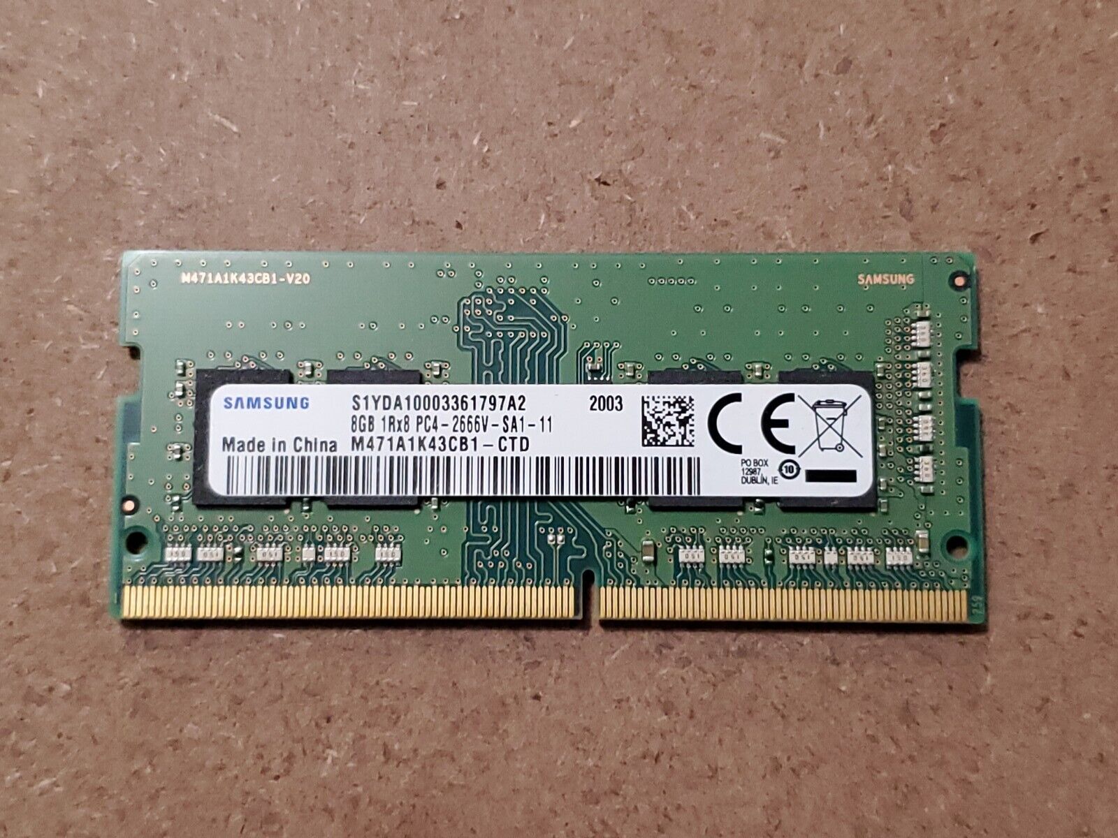 Barrette de mémoire RAM 8 GO DDR4 SAMSUNG, format SODIMM - PC4-2666V