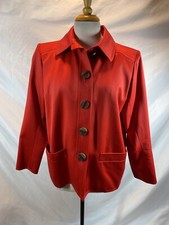 Yves St. Laurent Red Wool Boxy Blazer w/wood buttons Size 40 US 8