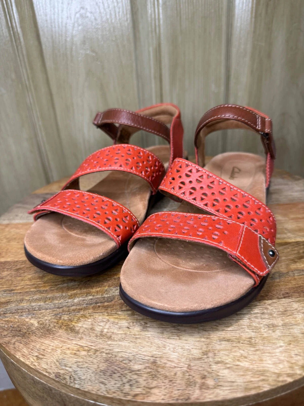 Clarks Sandalo Donna Kitly Way Arancione e Marrone Pelle Taglia 8. (39)