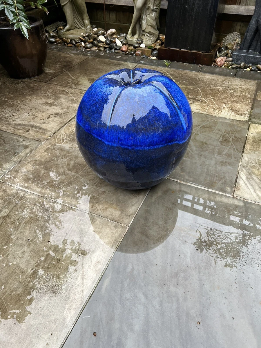 Blue Glazed Garden Spheres Fasci Garden