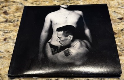U2- SONGS OF INNOCENCE 2-CD SET CARDBOARD SLEEVE