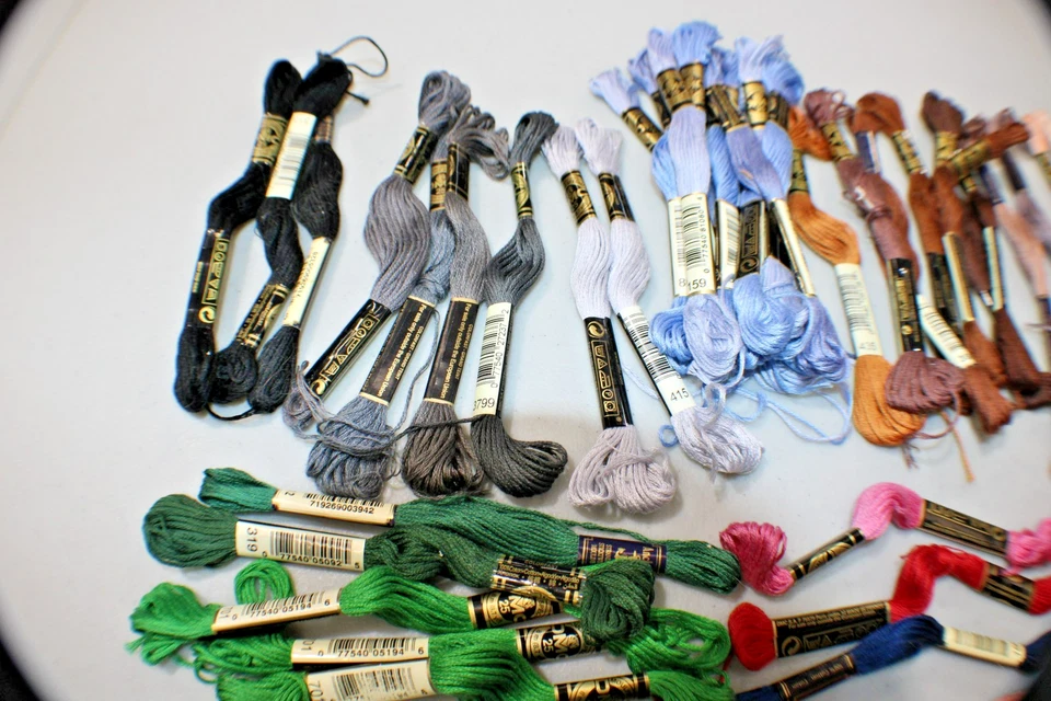 DMC 25 Embroidery Thread Cotton 8.7 Yards 50 Skeins - Image 2 of 4