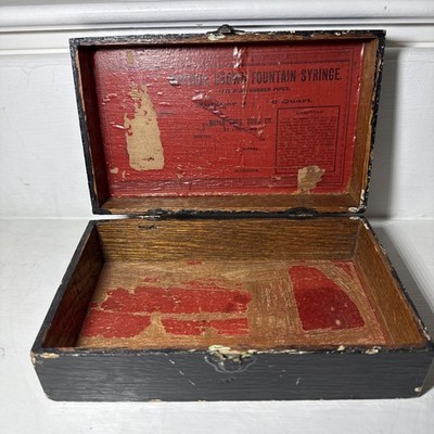 Antique Imperial Crown Fountain Syringe Wooden Box   Meyer Bros Drug Co St. Loui