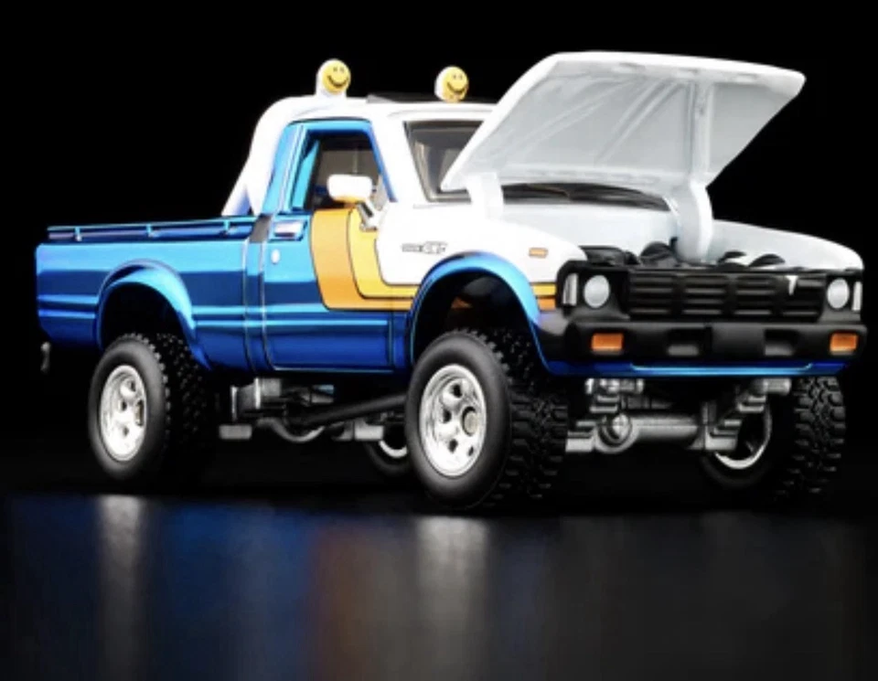 "Preventa" 2025 Hot Wheels Collectors RLC exclusivo '81 Toyota SR5 4x4 preventa Foto 4 de 4