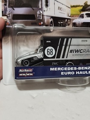 Hot Wheels Premium Team Transport Mercedes-Benz 300 SL Euro Hauler