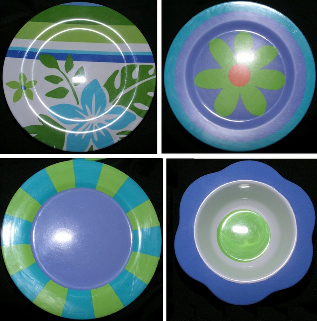 Outdoor Dinnerware 19 Piece Set Plastic Plates Bowls Flower Stripes