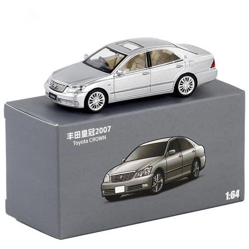1:64 Toyota Crown 2007 Alloy Car Diecast Toy Vehicles Car Model Scale Model - Picture 23 of 25