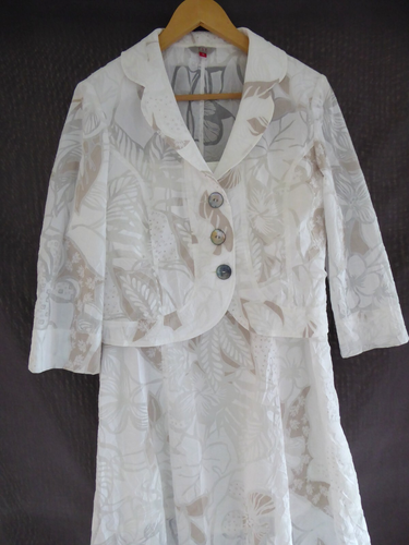FSR Collection white/multi 2-piece Special Occasion Suit - Skirt / Jacket Size 8 - Picture 2 of 20