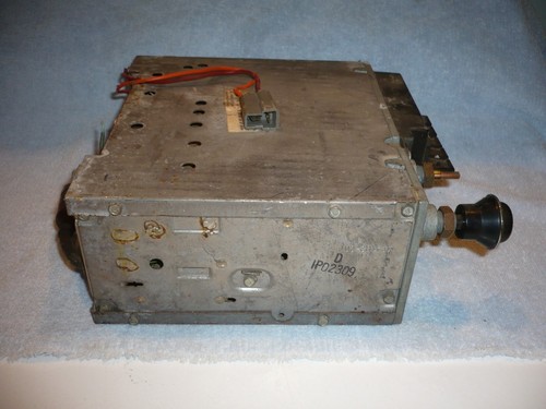 Mopar 1971-1974 B Body AM-FM Radio ?? Plymouth Dodge Charger Satilite GTX free - Picture 4 of 5