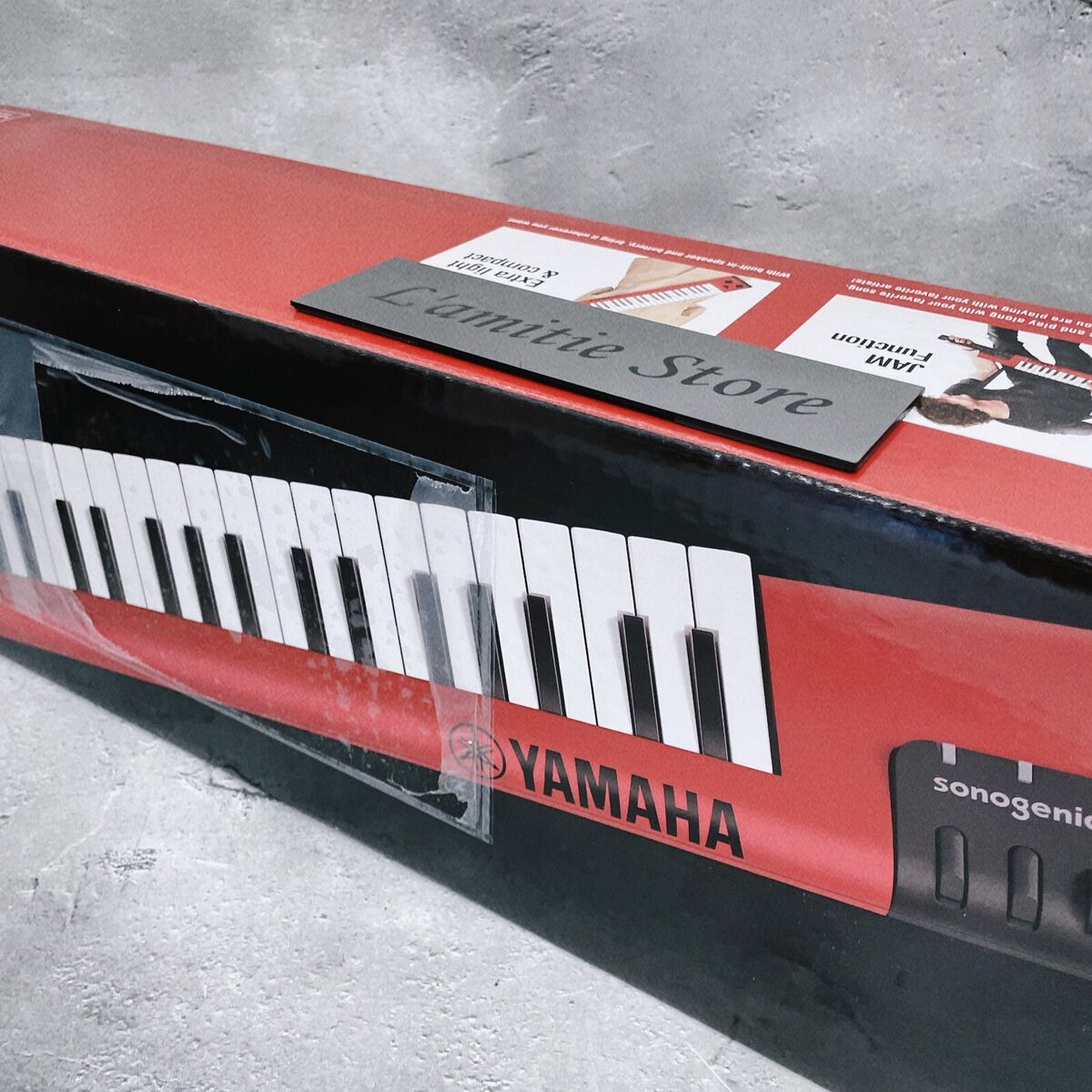 Yamaha Sonogenic SHS-500RD Keytar 37-Keys Electronic