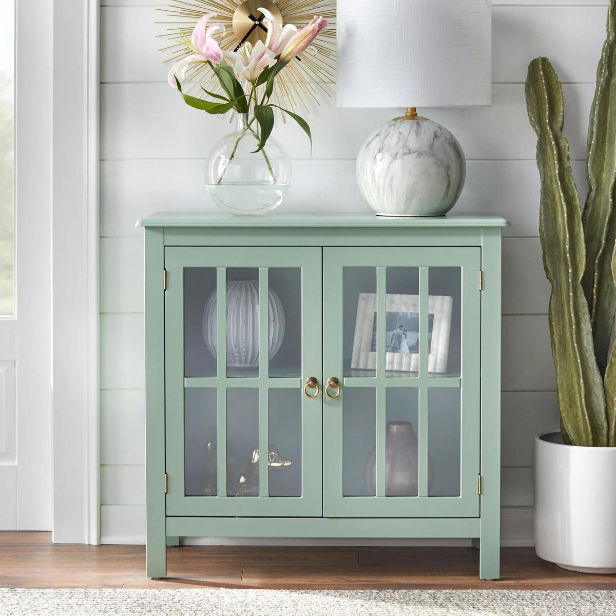 Glass front hutch cabinet deals